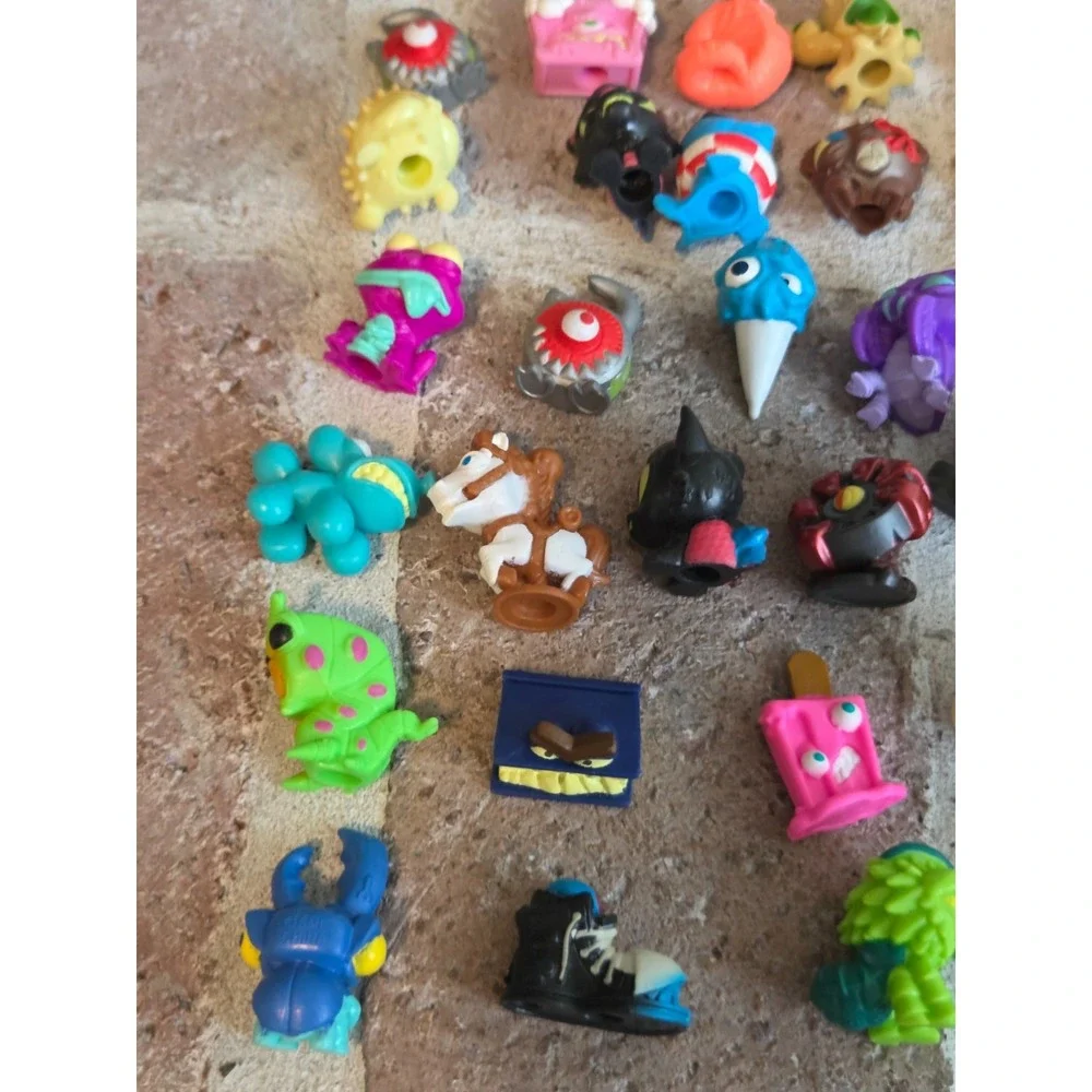 Flush Force Spin Master Series Rubber Figures 36 Pc Lot